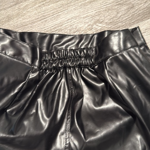 Black Faux Leather Skirt - Picture 3 of 10